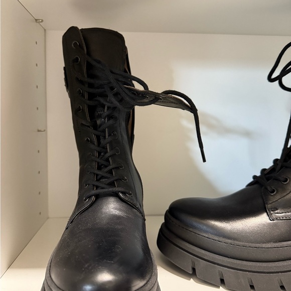 NeroGiardini Black Leather Mid-Calf Combat Boots  Made in Italy Size 38 - Picture 4 of 9